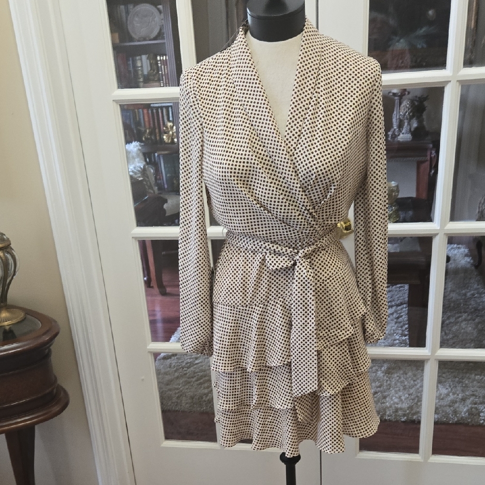 Express Beige Brown Polka Dot Faux Wrap Dress Long Slv Tier Skirt BeltTie XS NEW
